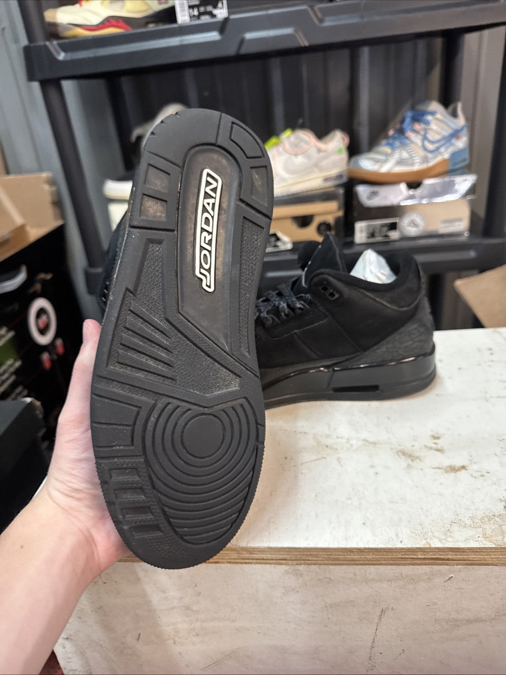 Black Cat 2025 CT8532-001 Size 8.5 | No Box - Air Jordan 3 Retro - product image from the listing.