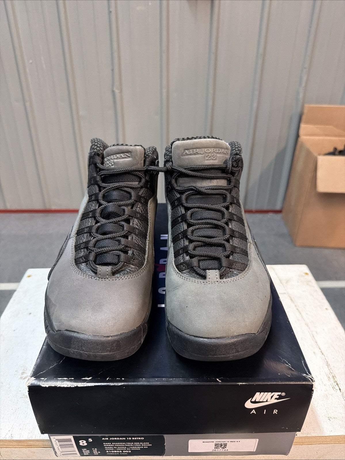 Air Jordan 10 Retro 2018 Shadow - Size 8.5 - product image from the listing.