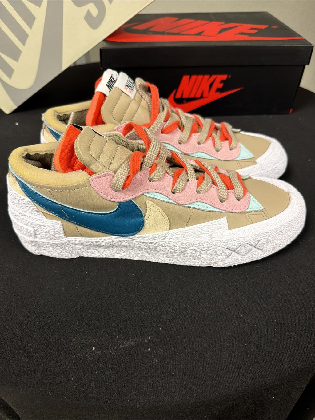 "REED" KAWS X SACAI X BLAZER LOW - product image from the listing.