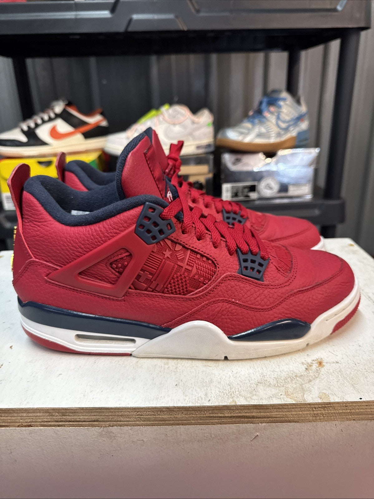 Air Jordan 4 Retro FIBA | No Box - Barely Worn - Size 11.5 - product image from the listing.