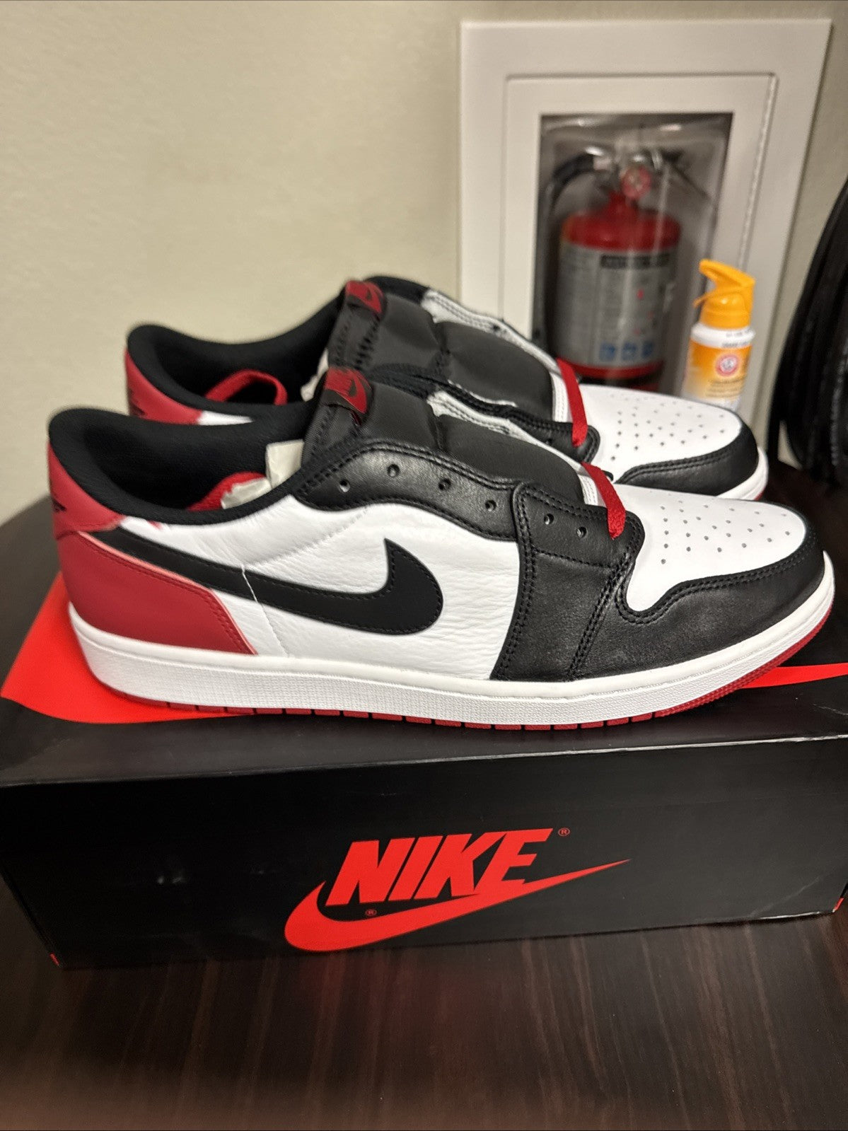 Air Jordan 1 Low OG Black Toe CZ0790-106 GS - Size 13 - product image from the listing.