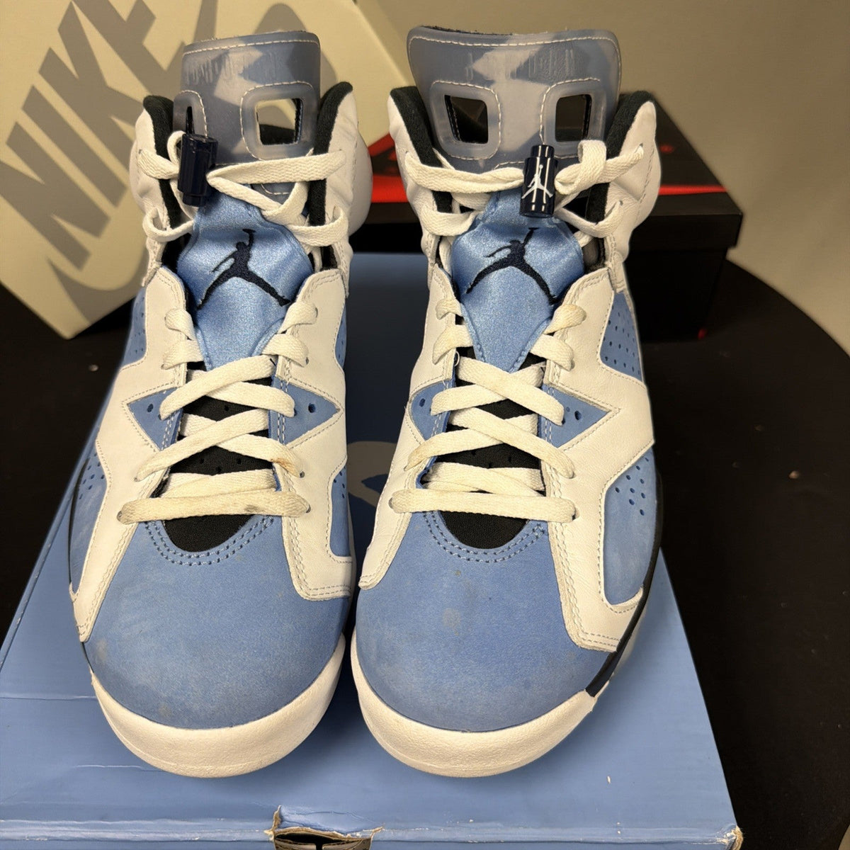 Men's Nike Air Jordan 6 Retro University Blue White Black Size 9 CT8529 410 - product image from the listing.