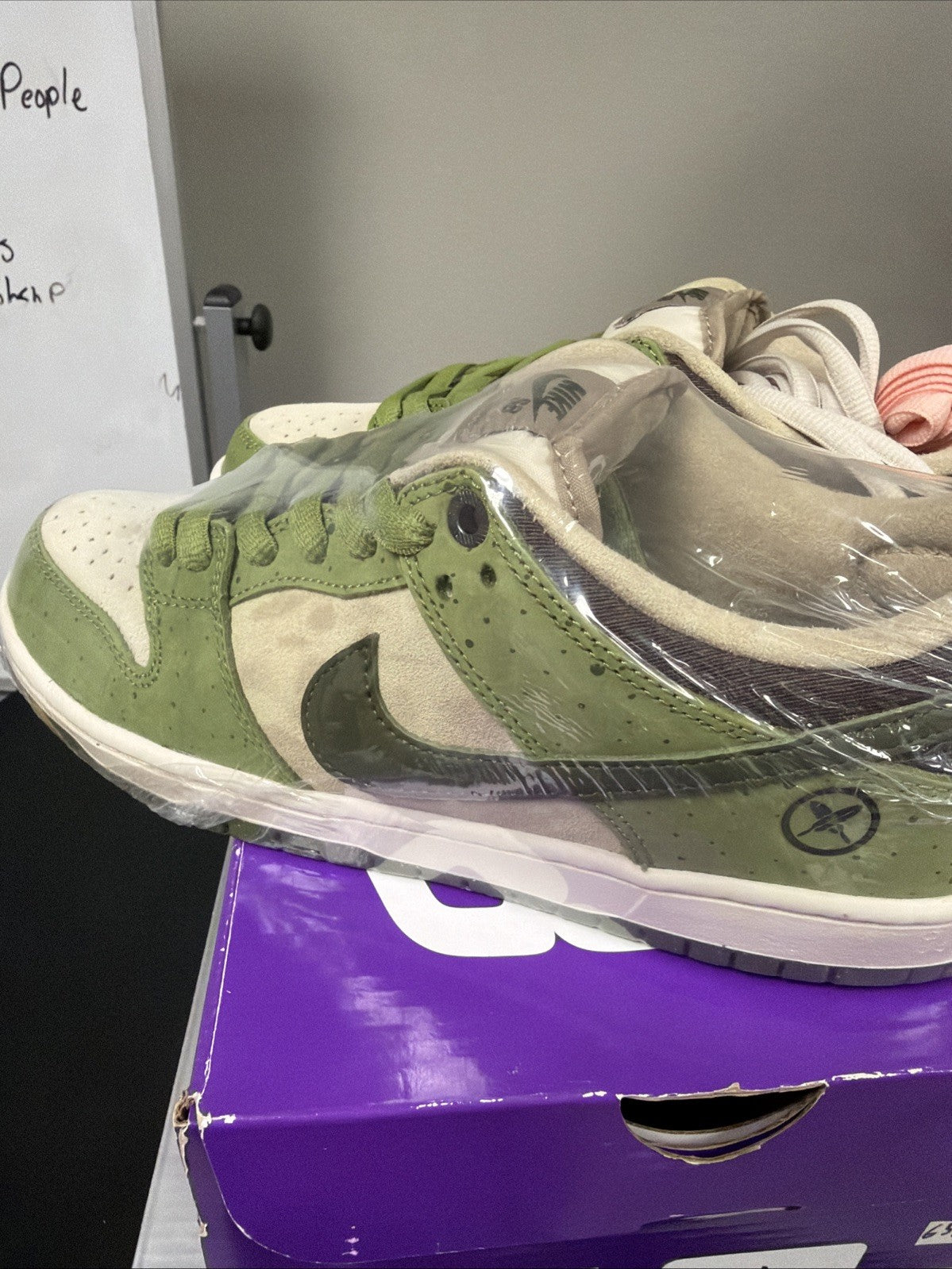 "YUTO HORIGOME MATCHA" Nike SB Dunk Low 2025 - Size 8 - HF8022 300 (10469-12) - product image from the listing.