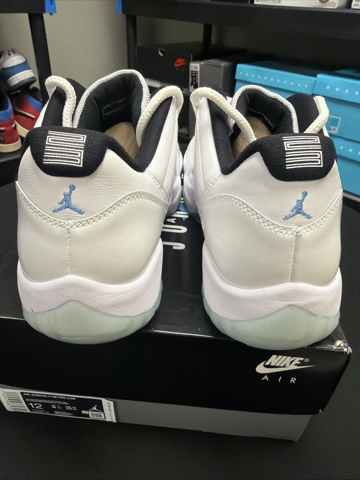 Men's Nike Jordan XI 11 Retro 2021 Low Legend Blue AV2187-117 Size 12 - product image from the listing.