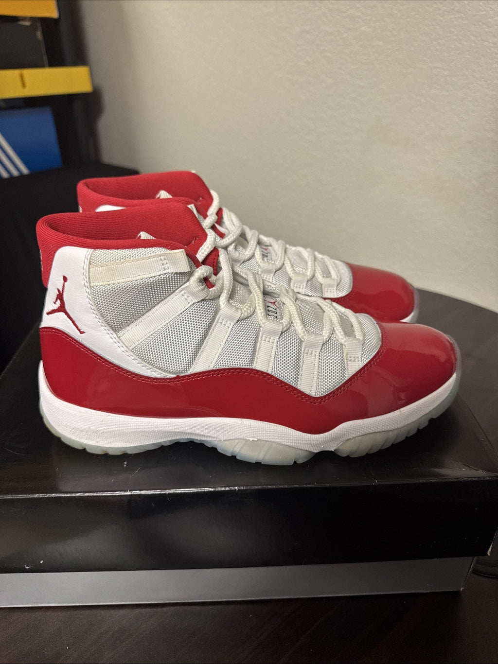 Air Jordan 11 Cherry Retro - Size 9.5 - product image from the listing.