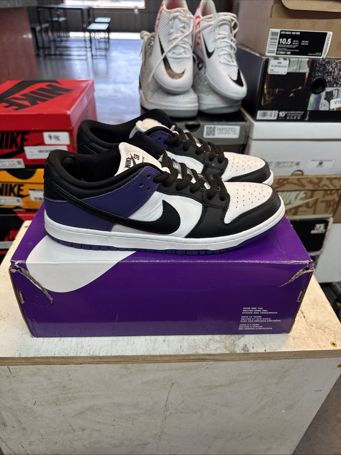 NIKE SB DUNK LOW PRO COURT PURPLE BLACK WHITE - Size 9.5 - product image from the listing.