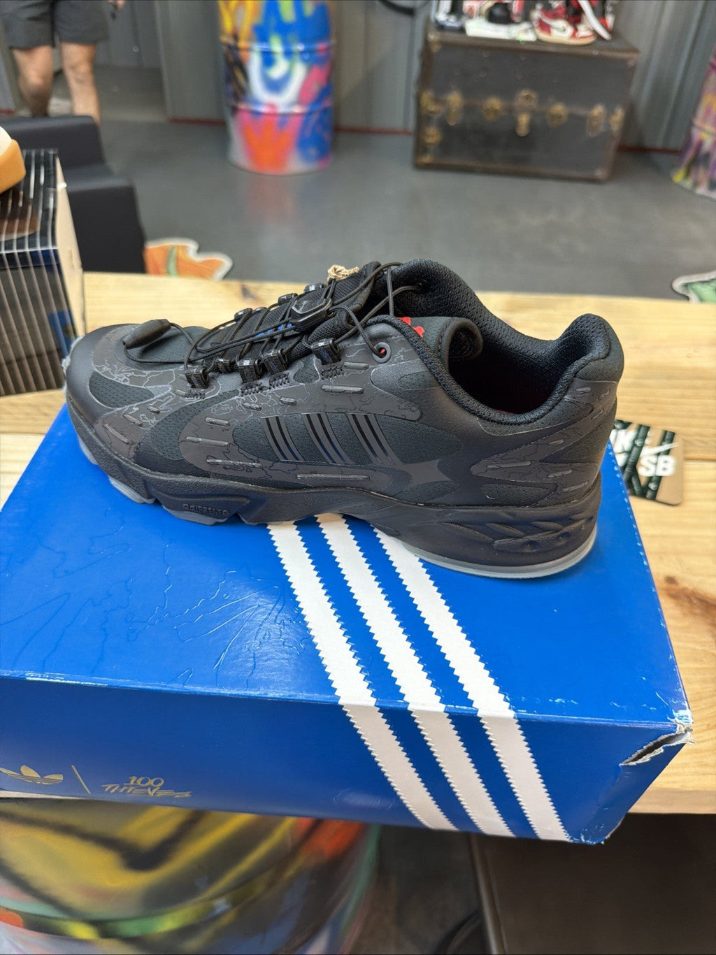 Size 9 - 100 Thieves x adidas Savage Geo Camo - product image from the listing.