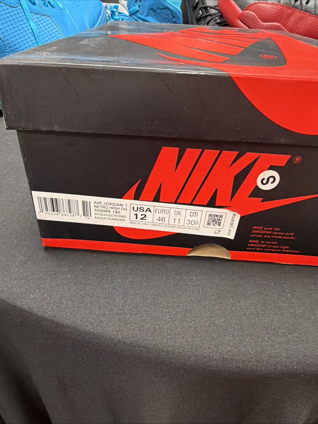 Electro Orange Size 12 - Jordan 1 Retro High - product image from the listing.