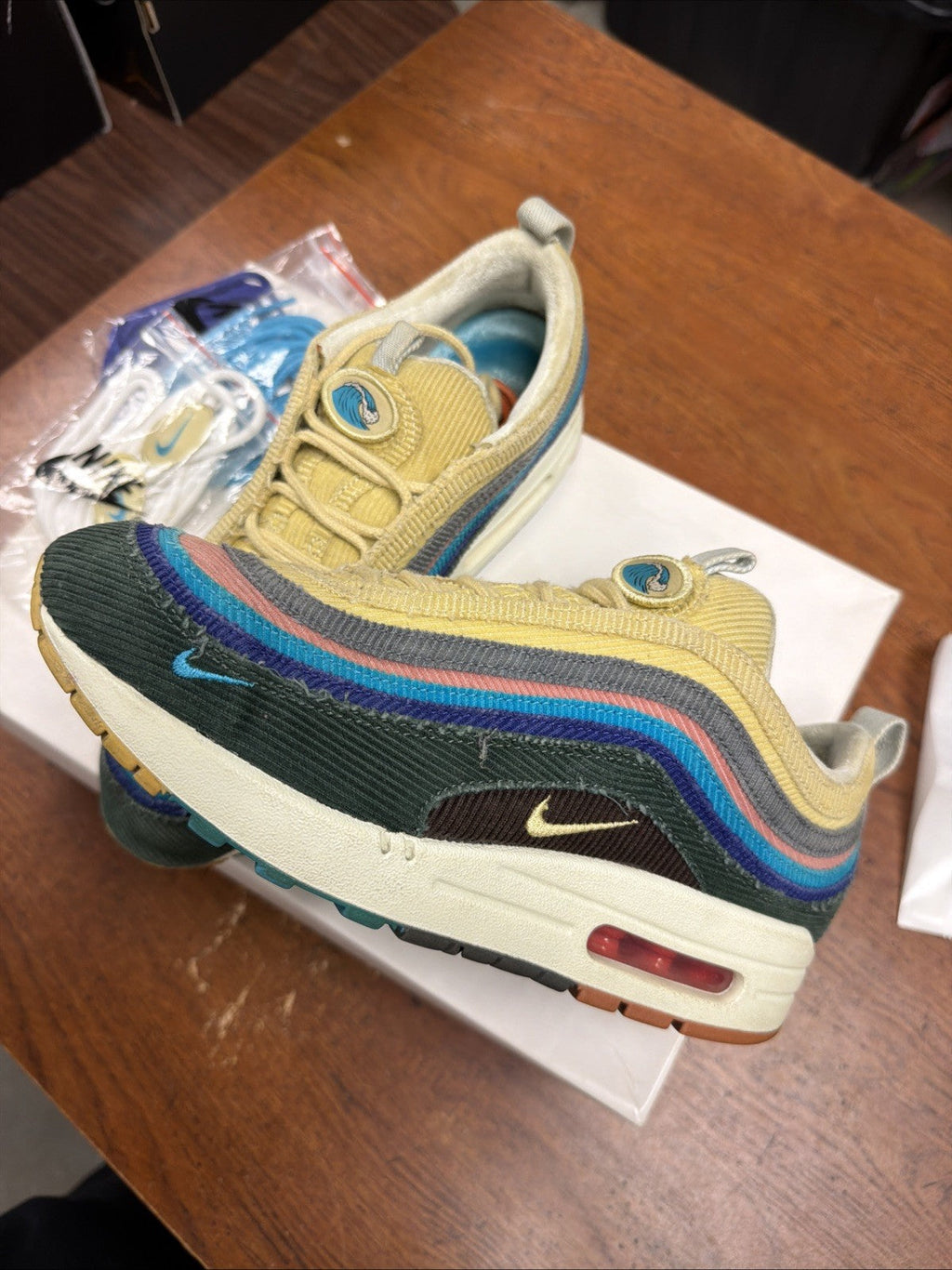 VNDS - SIZE 6.5 - NIKE AIR MAX 97/1 SEAN WOTHERSPOON - LACES | NO - RARE SIZE!! - product image from the listing.