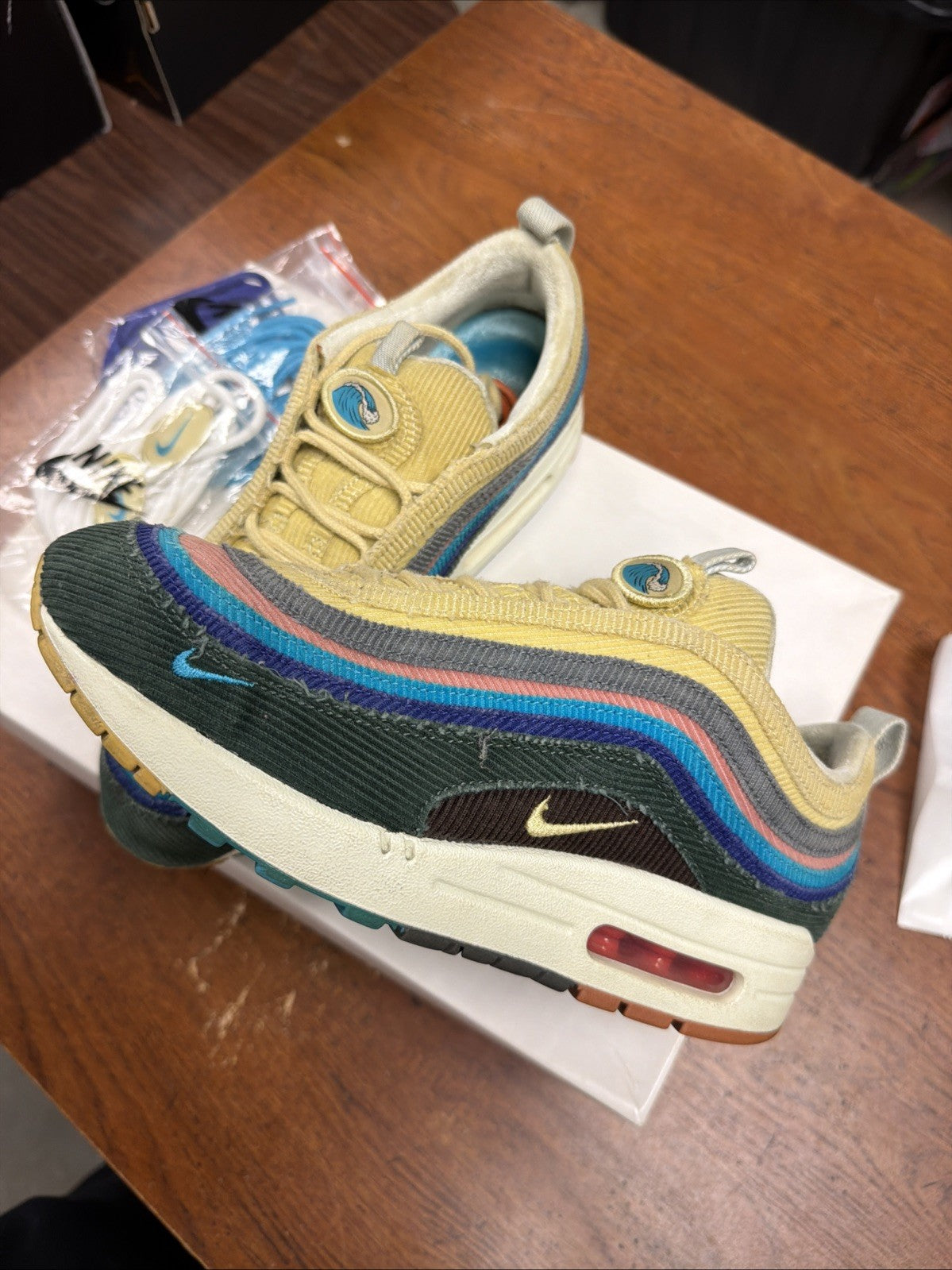 VNDS - SIZE 6.5 - NIKE AIR MAX 97/1 SEAN WOTHERSPOON - LACES | NO - RARE SIZE!! - product image from the listing.