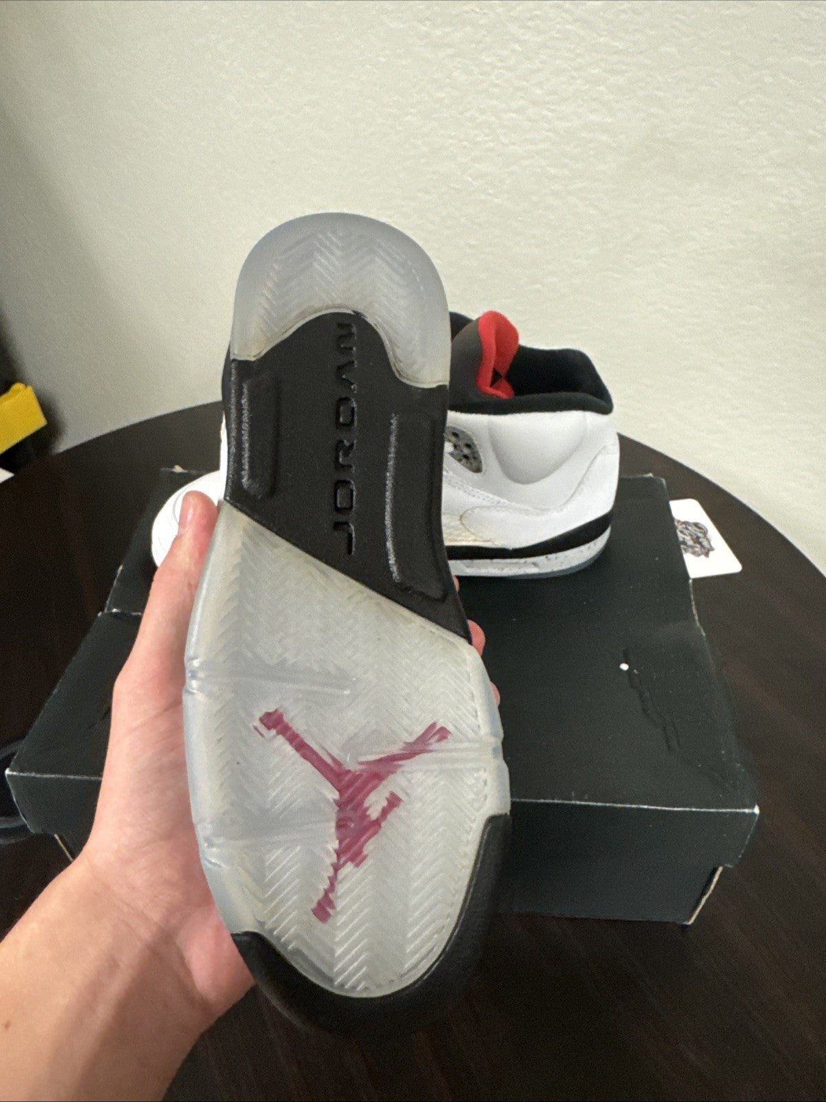 Jordan 5 Retro White Cement (GS) - Size 5Y - product image from the listing.