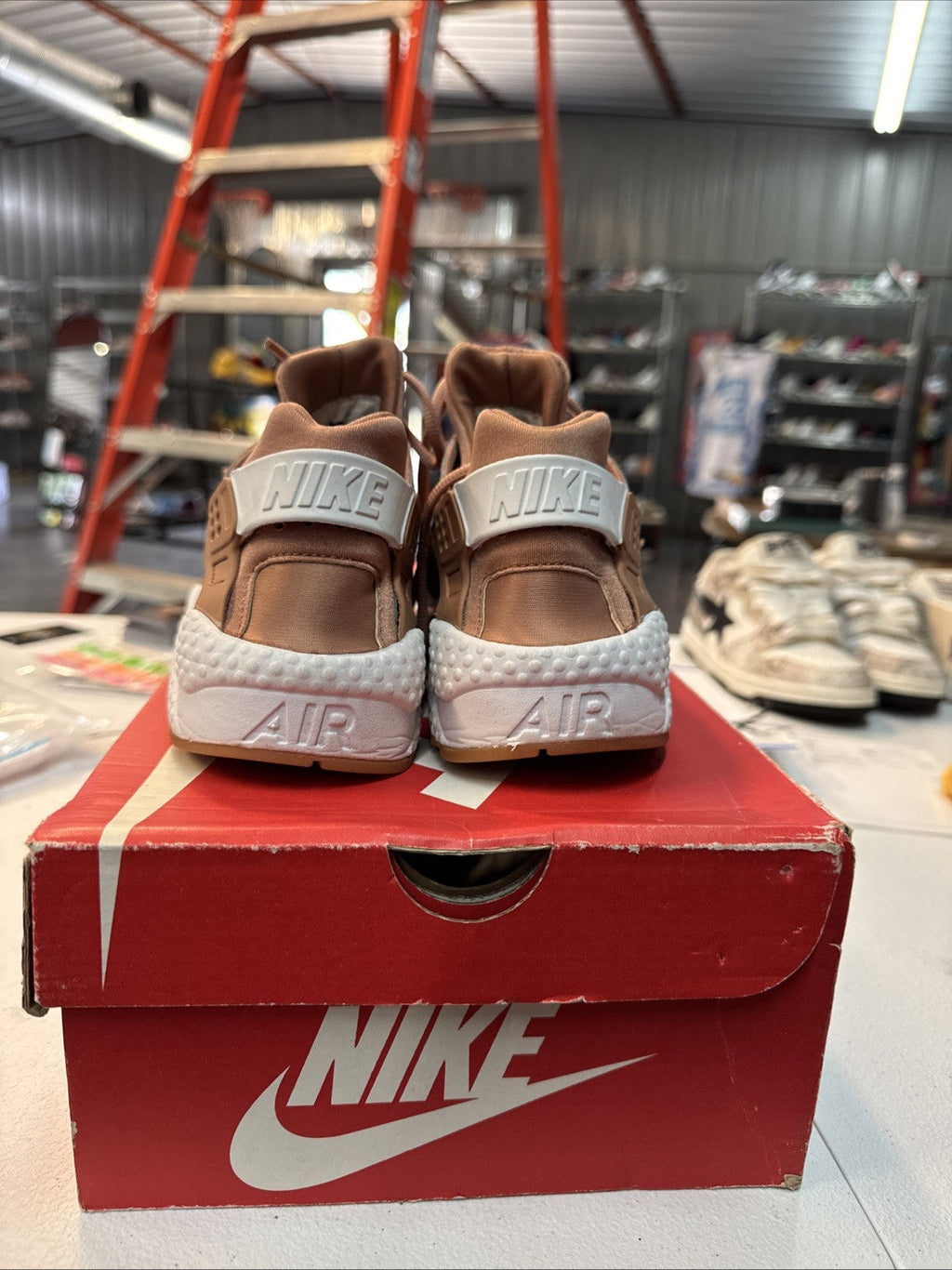 Size 8 - Nike Air Huarache Run Clay White Gum Yellow for Women - product image from the listing.