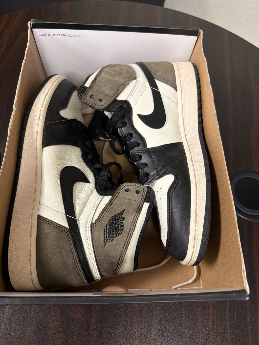 Black White y Youth Size 5.5 - Nike Air Jordan 1 Retro High OG - product image from the listing.