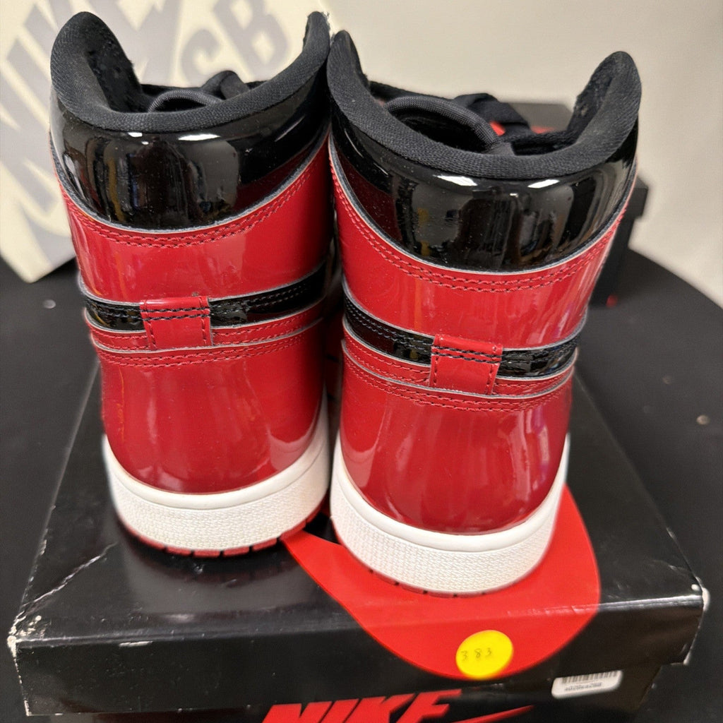 Patent Bred Size 9 (555088 063) - Air Jordan 1 Retro High OG - product image from the listing.