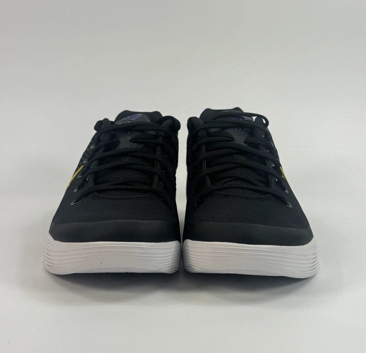 Nike Kobe 9 Elite EM Low Protro TB Size 8 Men's Black University Gold IH1401 002 - product image from the listing.