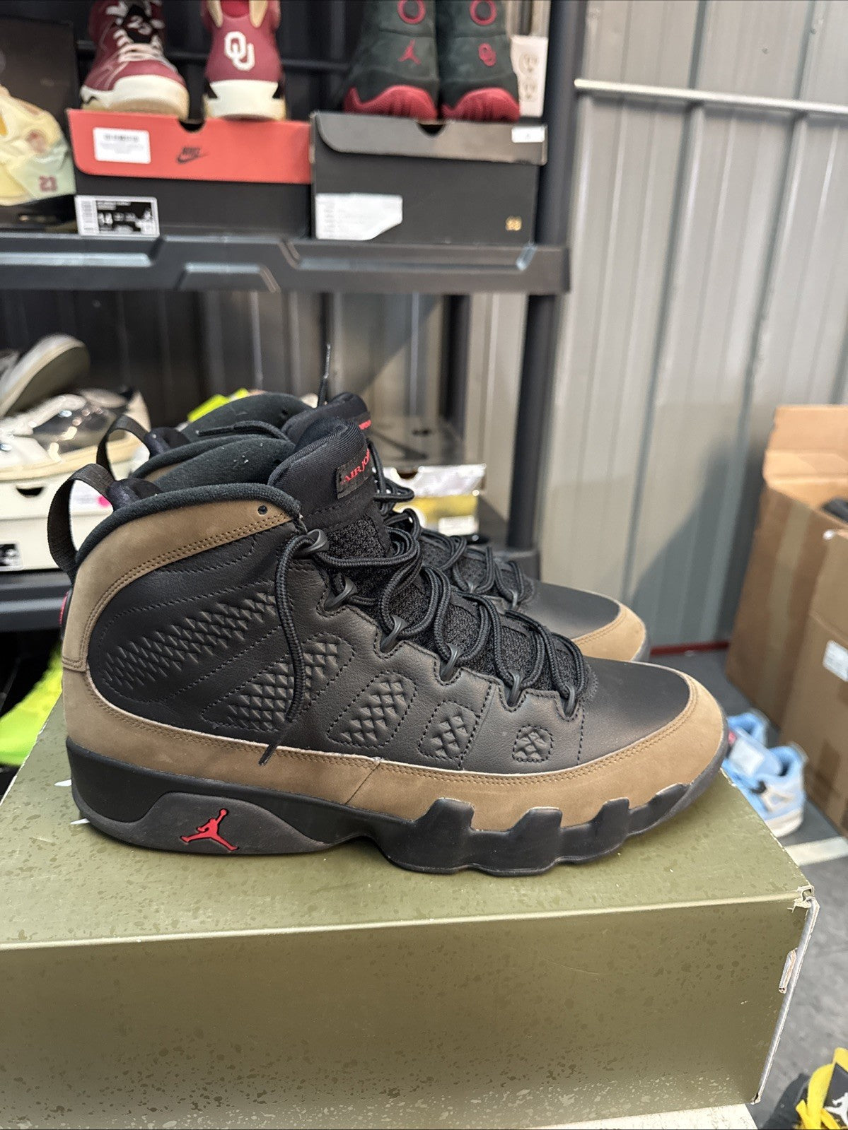 Olive 2024 Size 13 | Replacement Box - Air Jordan 9 - product image from the listing.