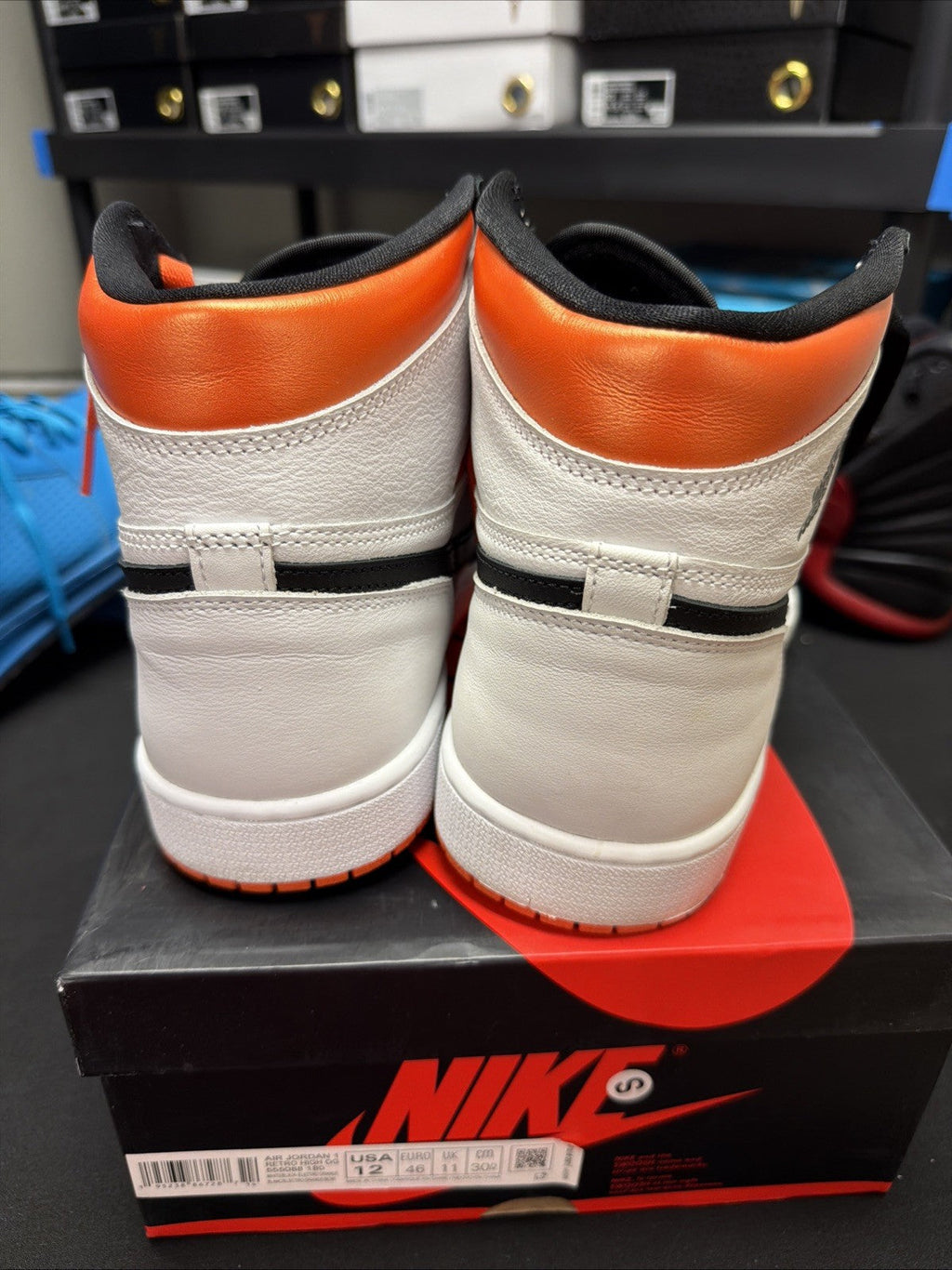 Electro Orange Size 12 - Jordan 1 Retro High - product image from the listing.
