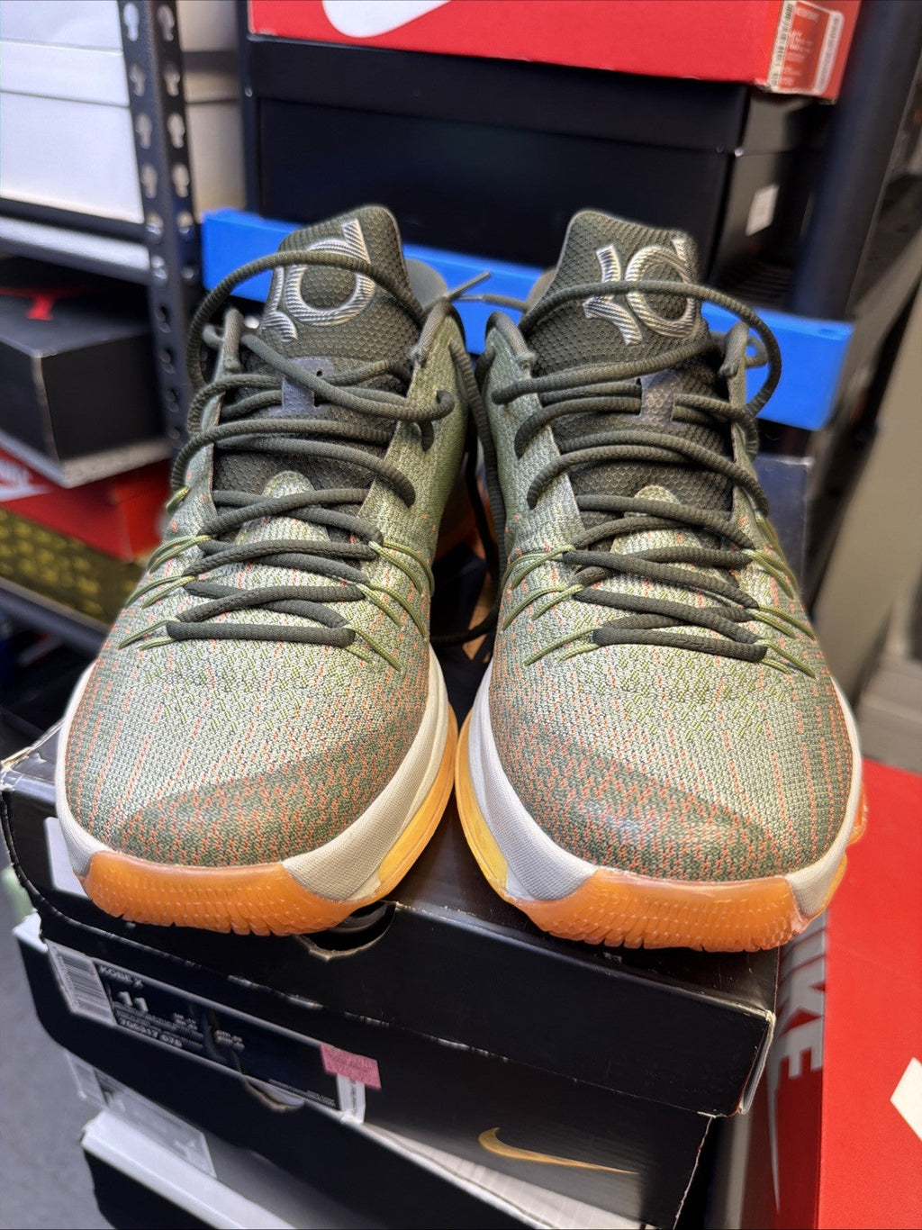 Men's KD 8 "EASY EURO" SIZE 11 NEW GREY SUNSET ORANGE SUPER RARE - product image from the listing.