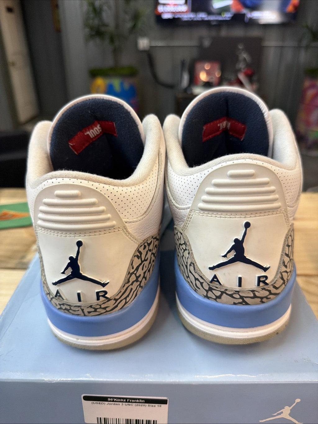 UNC 2020 Sneakers Size10 - Nike Air Jordan 3 Retro CT8532-104 - product image from the listing.