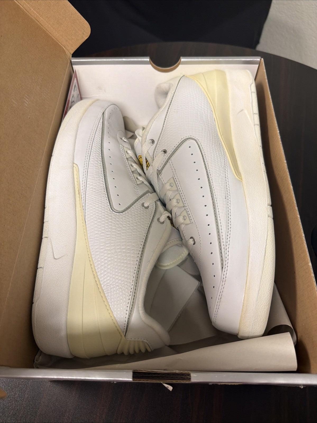 2005 Nike Air Jordan 2 Retro Low "White Varsity Maize" Size 10.5 - product image from the listing.