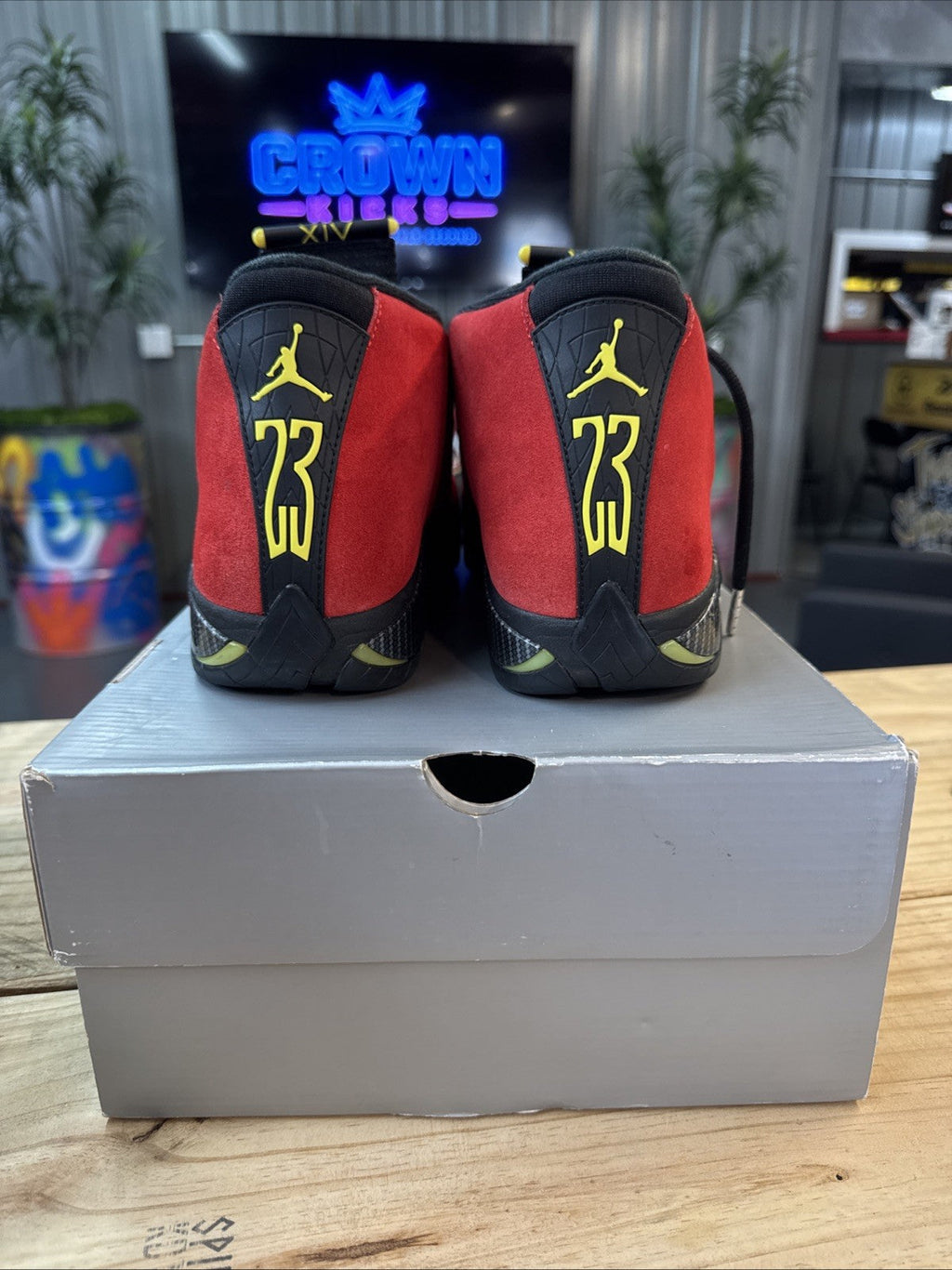 Size 9 - 2025 Nike Air Jordan 14 Retro Ferrari | Wore Once Replacement Box - product image from the listing.