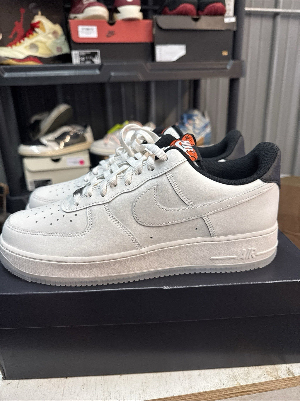 Chaussures lifestyle hommes Nike Air Force 1 07 - Size 12 - product image from the listing.