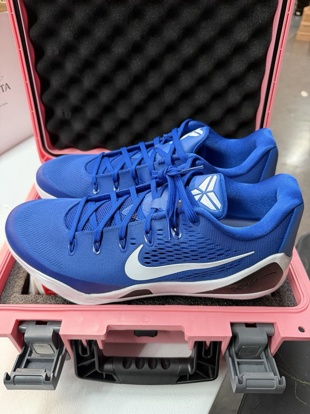Nike Kobe 9 Elite Low EM Protro Game Royal White (NO LID) IH1401-400 - Size 15 - product image from the listing.