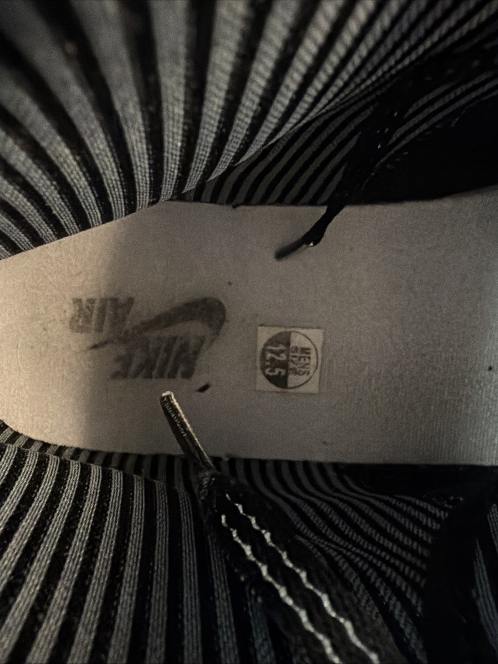 Men's Jordan 1 Retro High OG Barons 12.5 White Black Shoes Sneakers SAMPLE. RARE - product image from the listing.