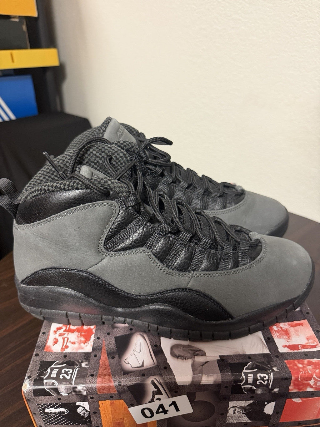 Shadows - Air Jordan 10 2025 - product image from the listing.