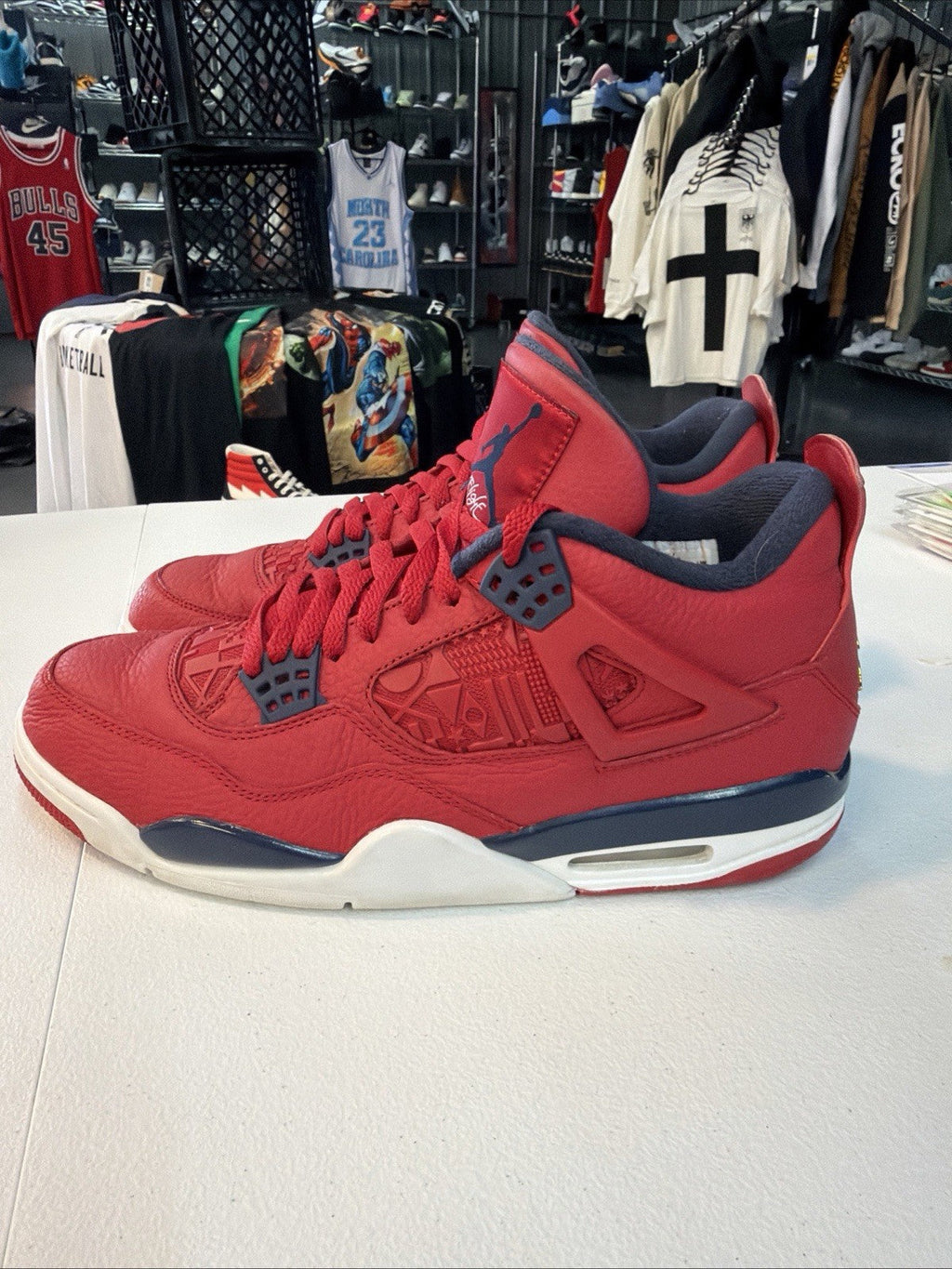 Air Jordan 4 Retro FIBA - Size 11.5 - product image from the listing.