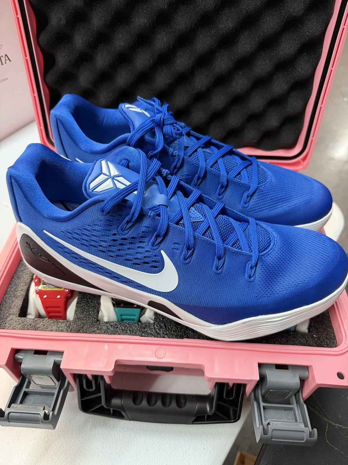 Nike Kobe 9 Elite Low EM Protro Game Royal White (NO LID) IH1401-400 - Size 15 - product image from the listing.