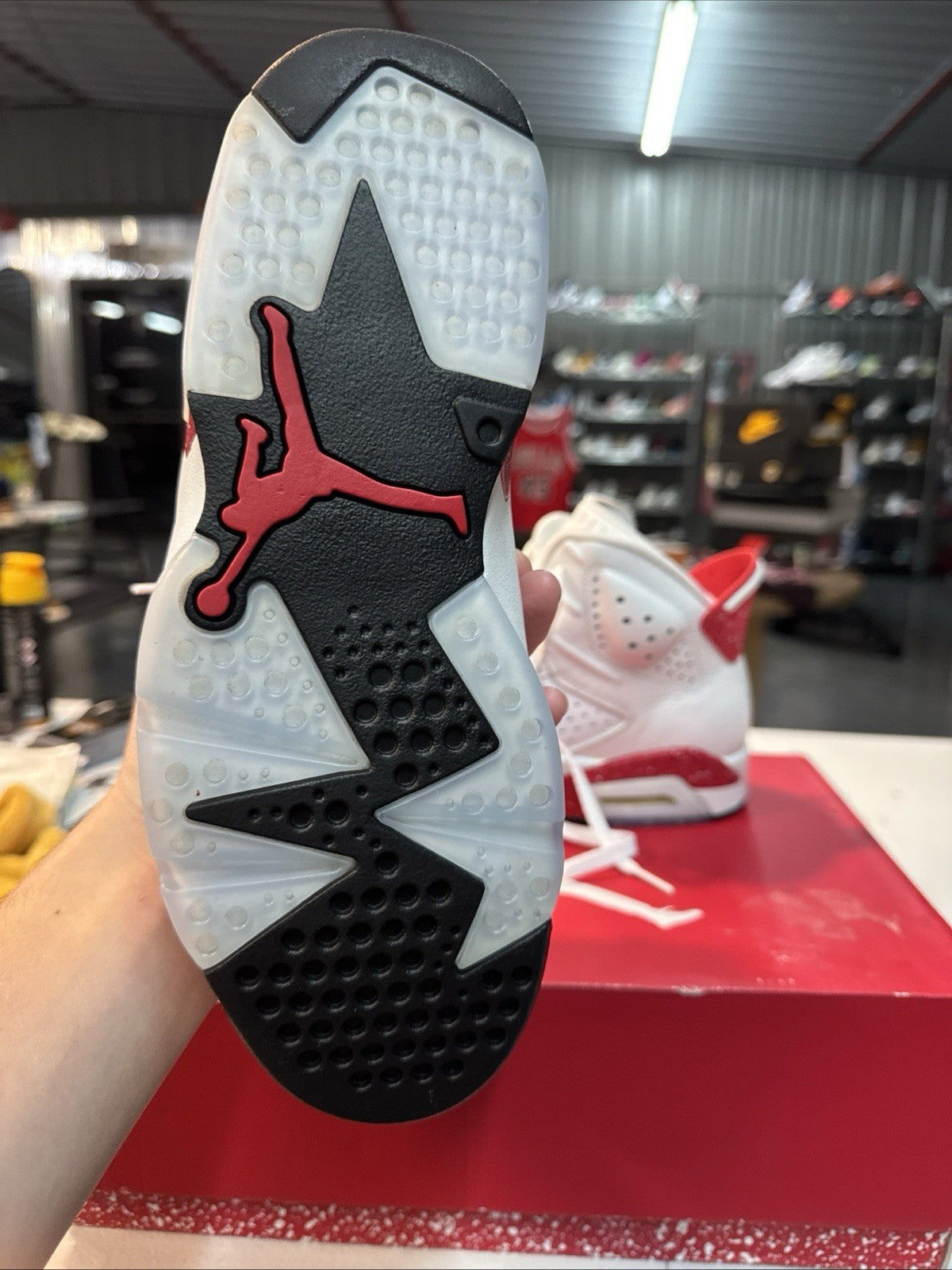 Jordan 6 White and University Red 2022 | Barely Wore - Size 8 - product image from the listing.