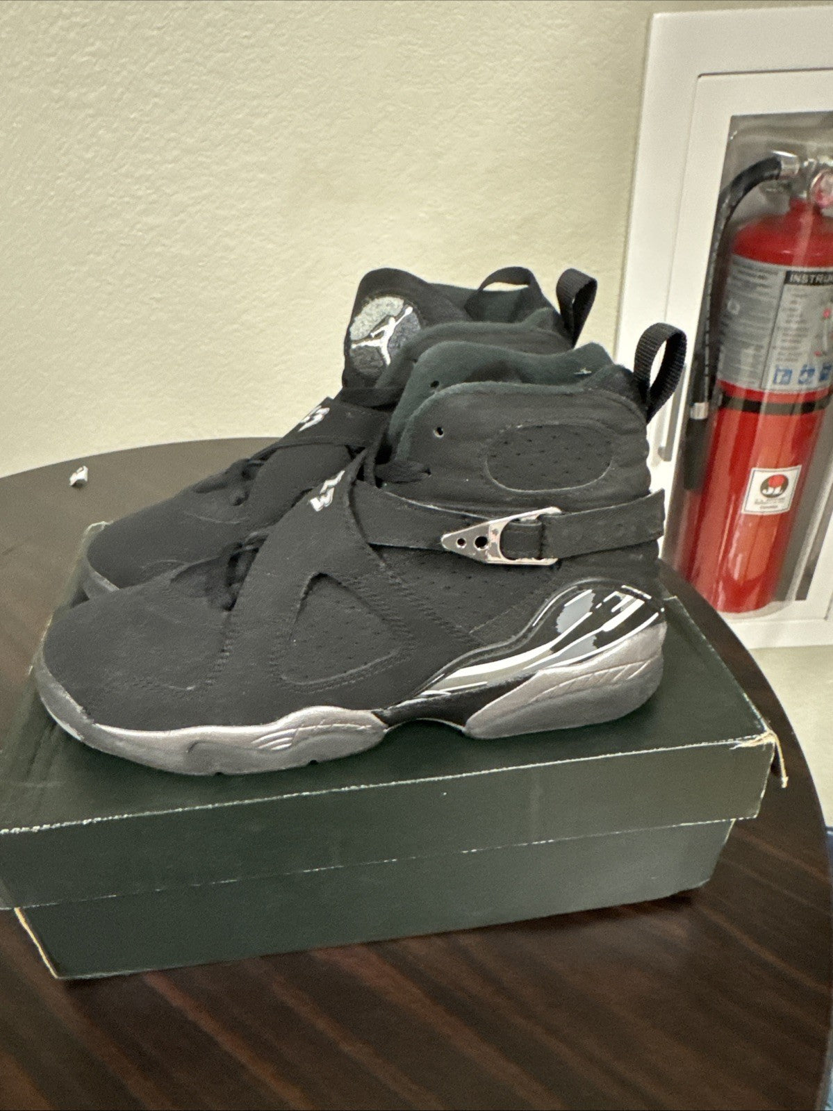 Nike Air Jordan 8 Retro BG Chrome 2015 - Size 5Y - product image from the listing.