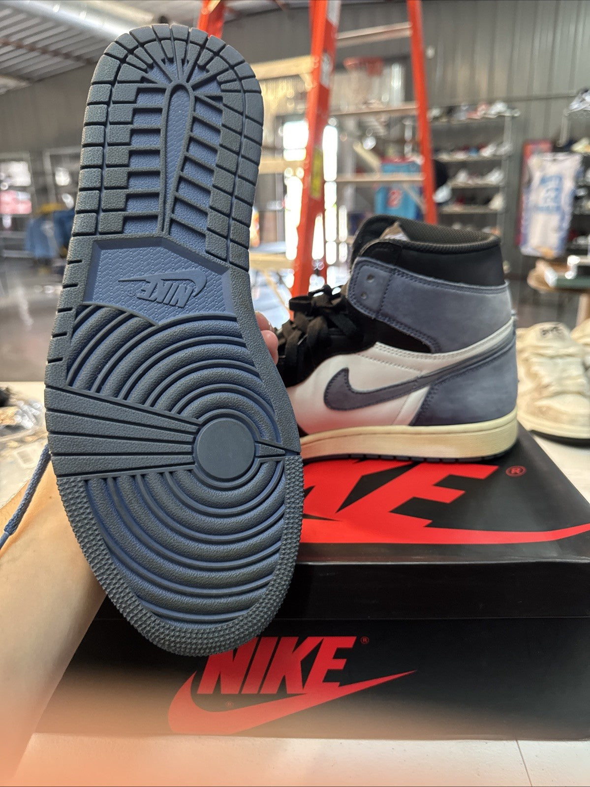 Air Jordan 1 Retro High OG Blue Moon - ⁠size 10.5 - product image from the listing.