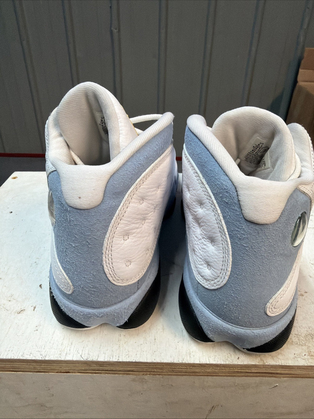 "Blue Grey" Air Jordan Air Jordan 13 Retro 414571-170 Size 9.5 - product image from the listing.
