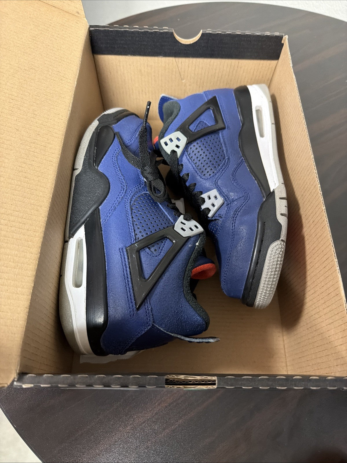 Winter GS Loyal Blue CQ9745-401 Size 5.5Y Black Cat IV I - Nike Air Jordan 4 Retro - product image from the listing.