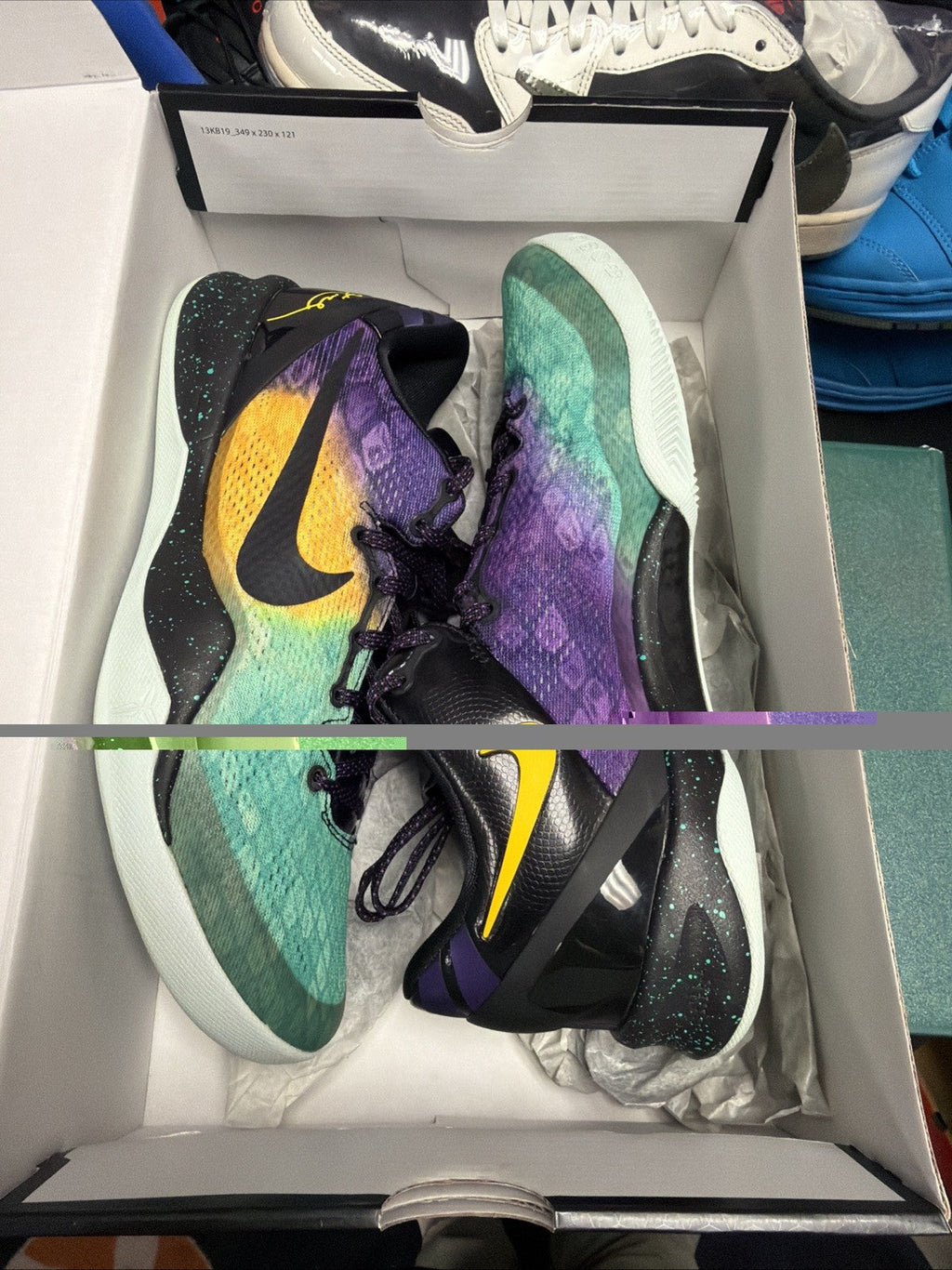 Nike Kobe 8 VIII System Easter Purple-Yellow-Teal Size 10 Trainers 555035-302 - product image from the listing.
