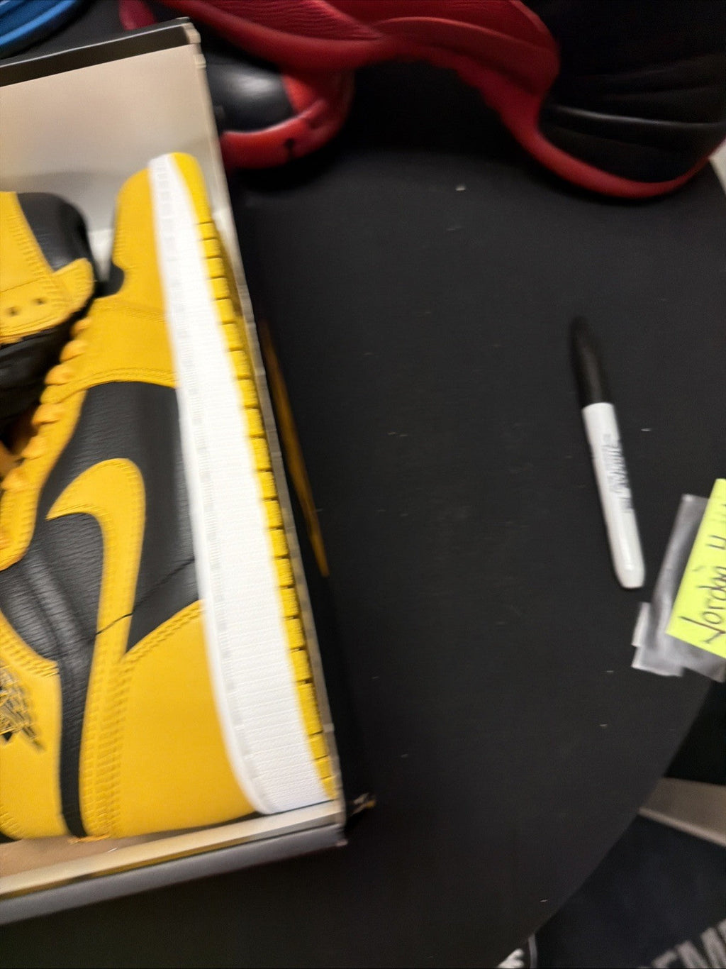 Jordan 1 Retro OG High Pollen - Size 9 - product image from the listing.