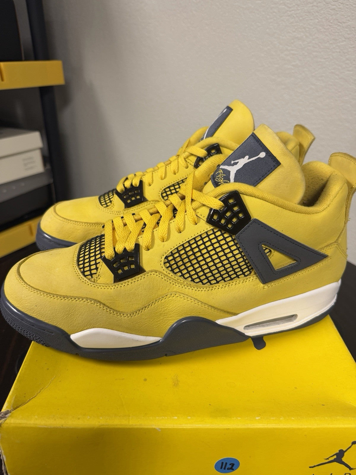 Air Jordan 4 Retro Lightning 2021 Yellow CT8527-700 Men's 13 Sneakers - product image from the listing.
