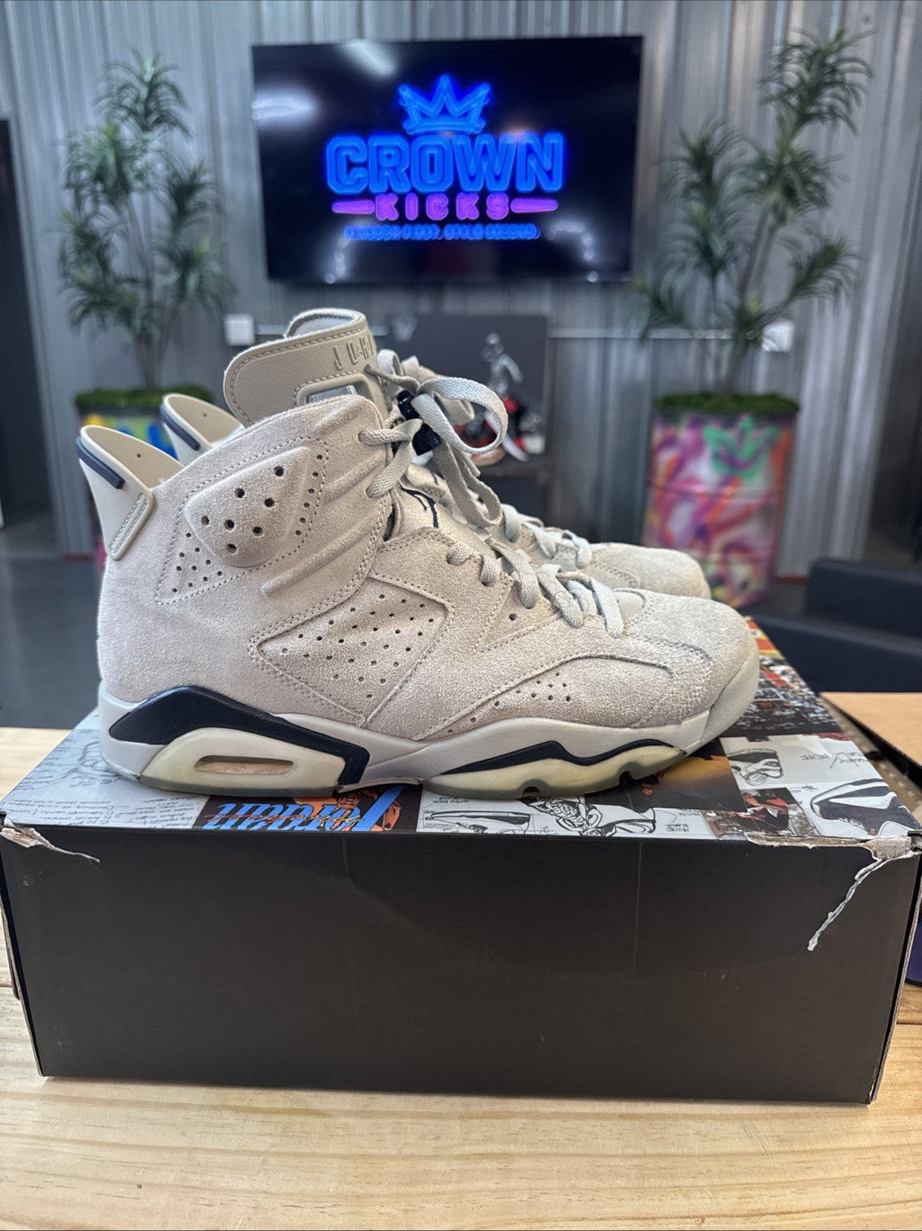 Jordan 6 Retro Mid Georgetown - Size 10 - product image from the listing.