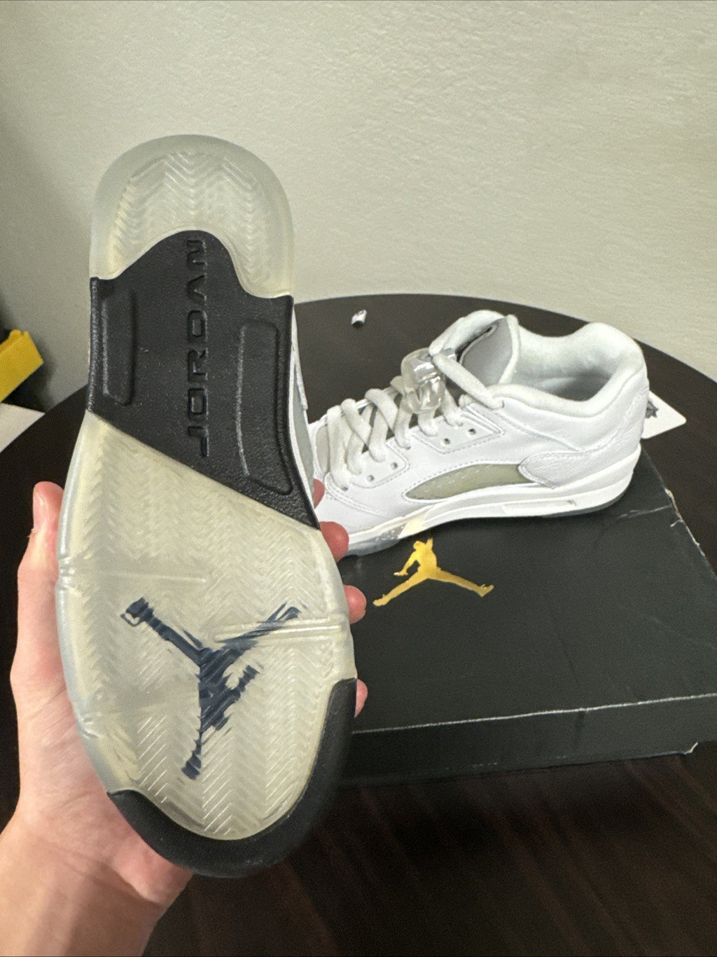 "White Wolf Grey" Size 5Y - Nike Air Jordan 5 Retro Low GS "2015" - product image from the listing.