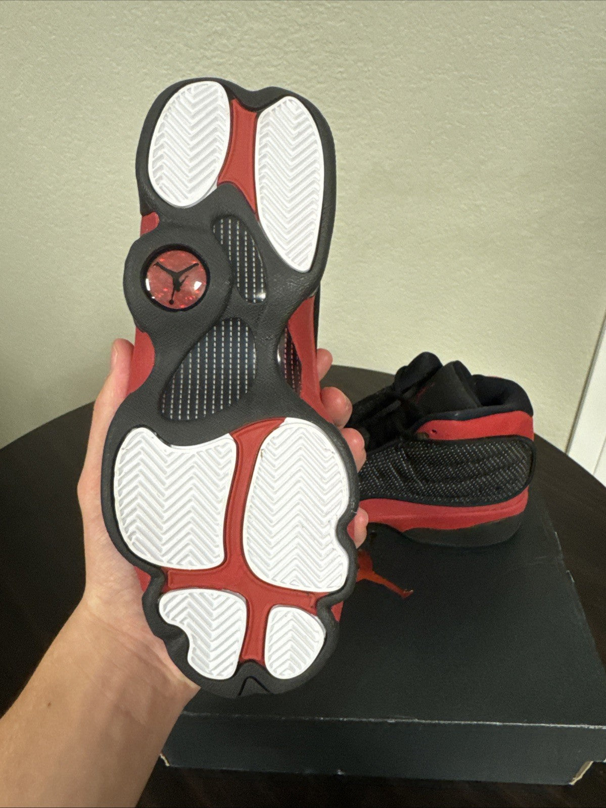 "Bred" NIKE Air Jordan 13 Retro GS 2017 BLACK/ TRUE RED 414574-004 Youth 5y - product image from the listing.
