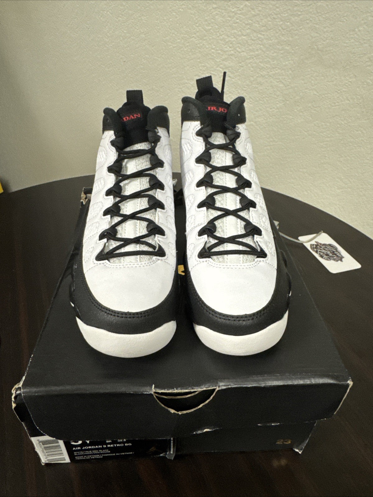Air Jordan 9 Retro Space Jam Sneakers - Size 5Y - product image from the listing.