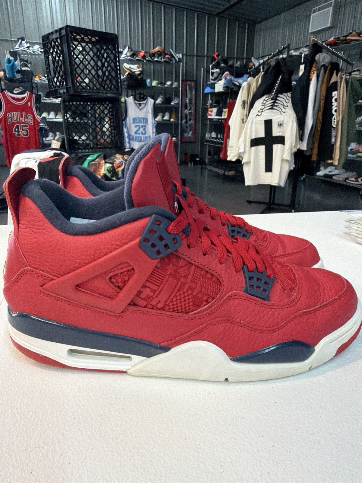 Air Jordan 4 Retro FIBA - Size 11.5 - product image from the listing.