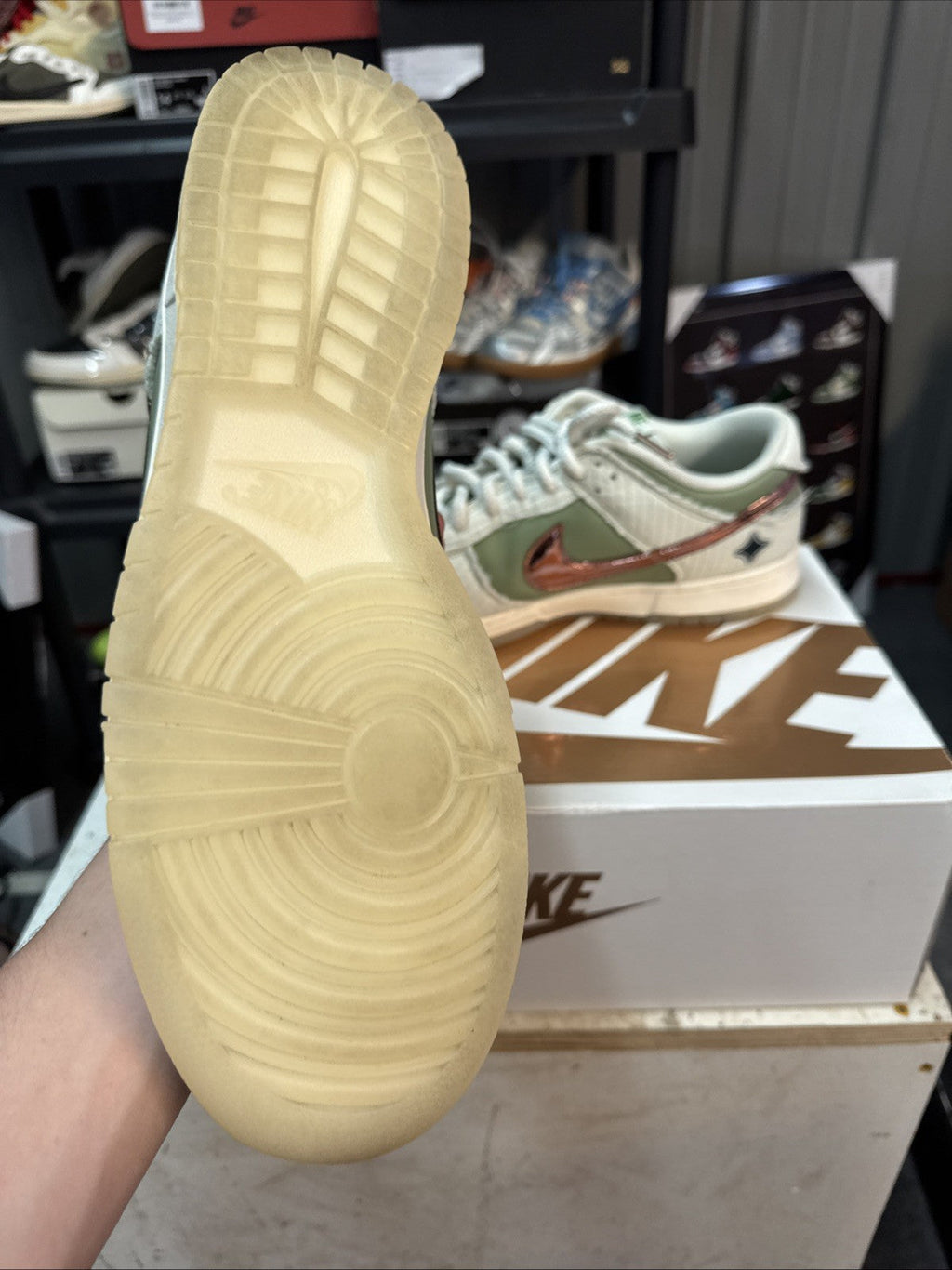 "Be 1 Of One" Size 13 - Nike Dunk Low PRM x Kyler Murray Green - product image from the listing.
