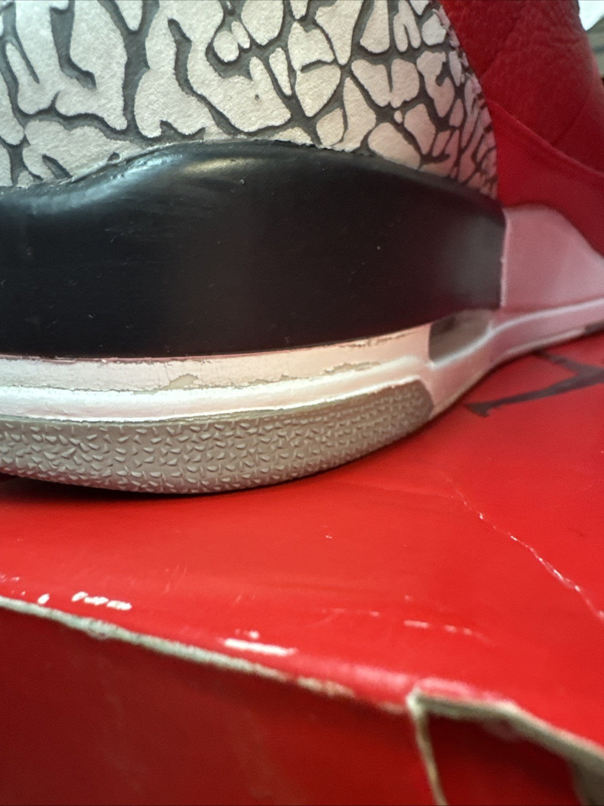 Jordan 3 Retro SE Unite 2020 - Size 11.5 - product image from the listing.