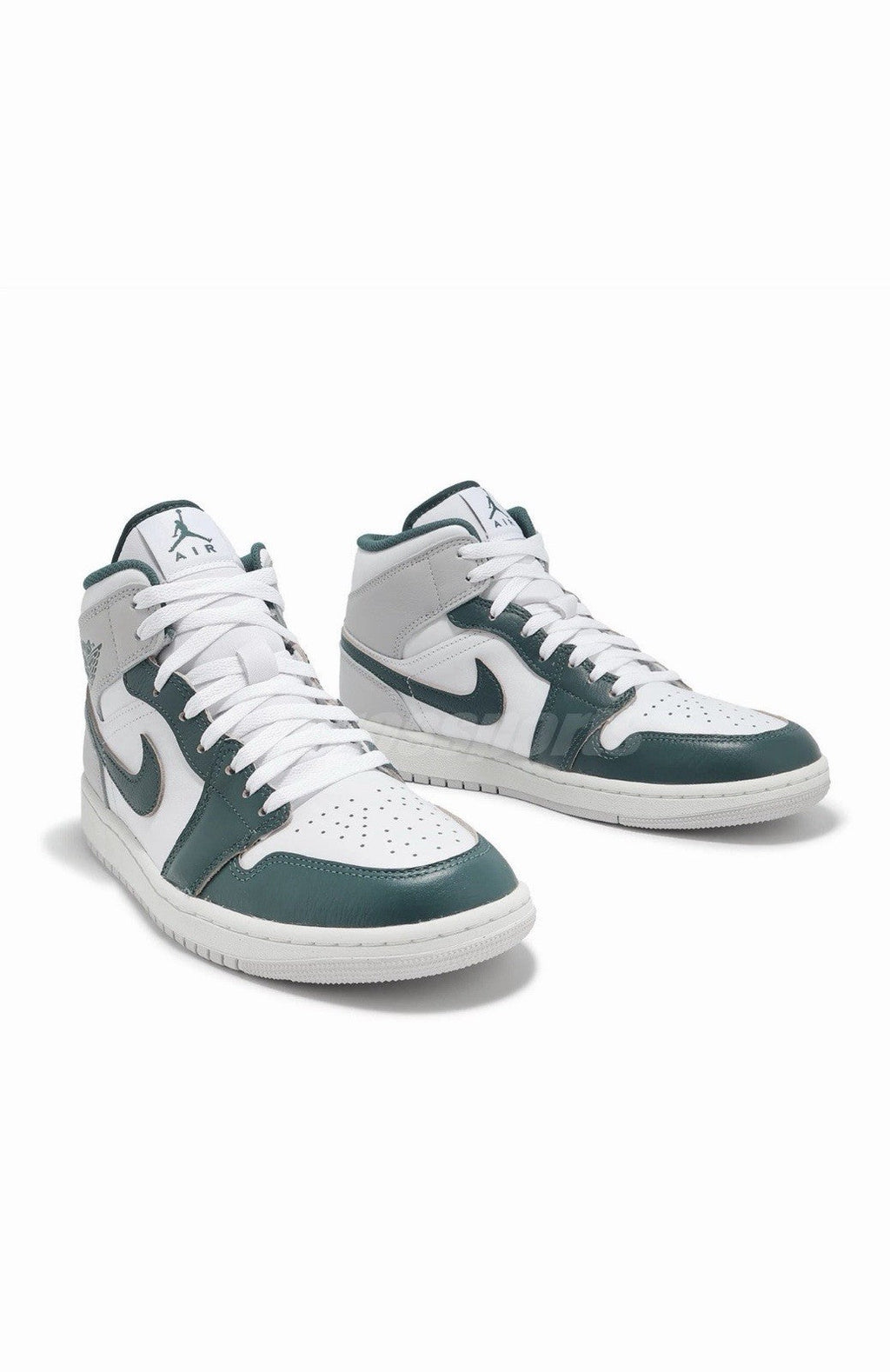 Men's Nike Air Jordan 1 Mid SE White Sail Grey Oxidized Green Casual FQ7720-103 - product image from the listing.