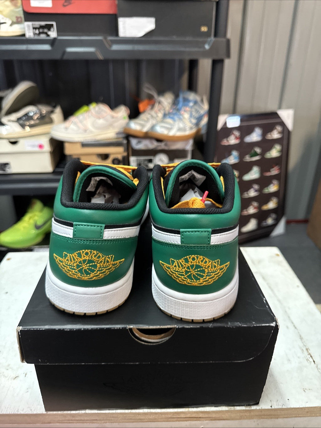 "Holiday Special" Size 10.5 - Air Jordan 1 Low SE Malachite - product image from the listing.