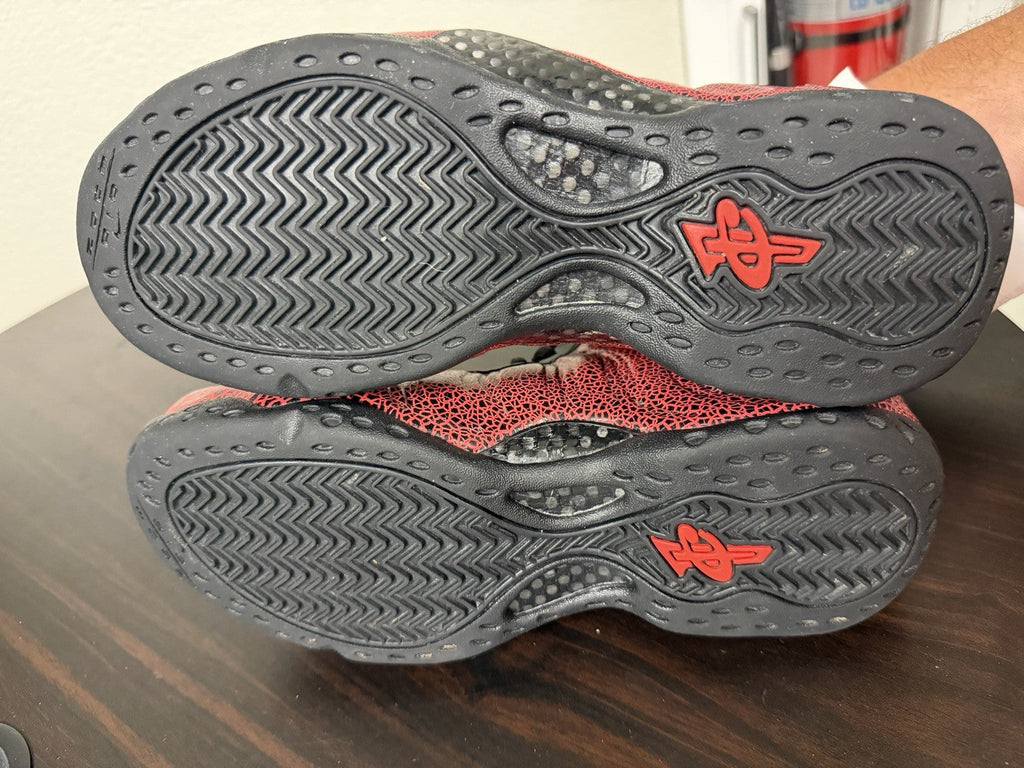 Air Foamposite One Cracked Lava Size 8.5. 314996-014 by Nike - product image from the listing.