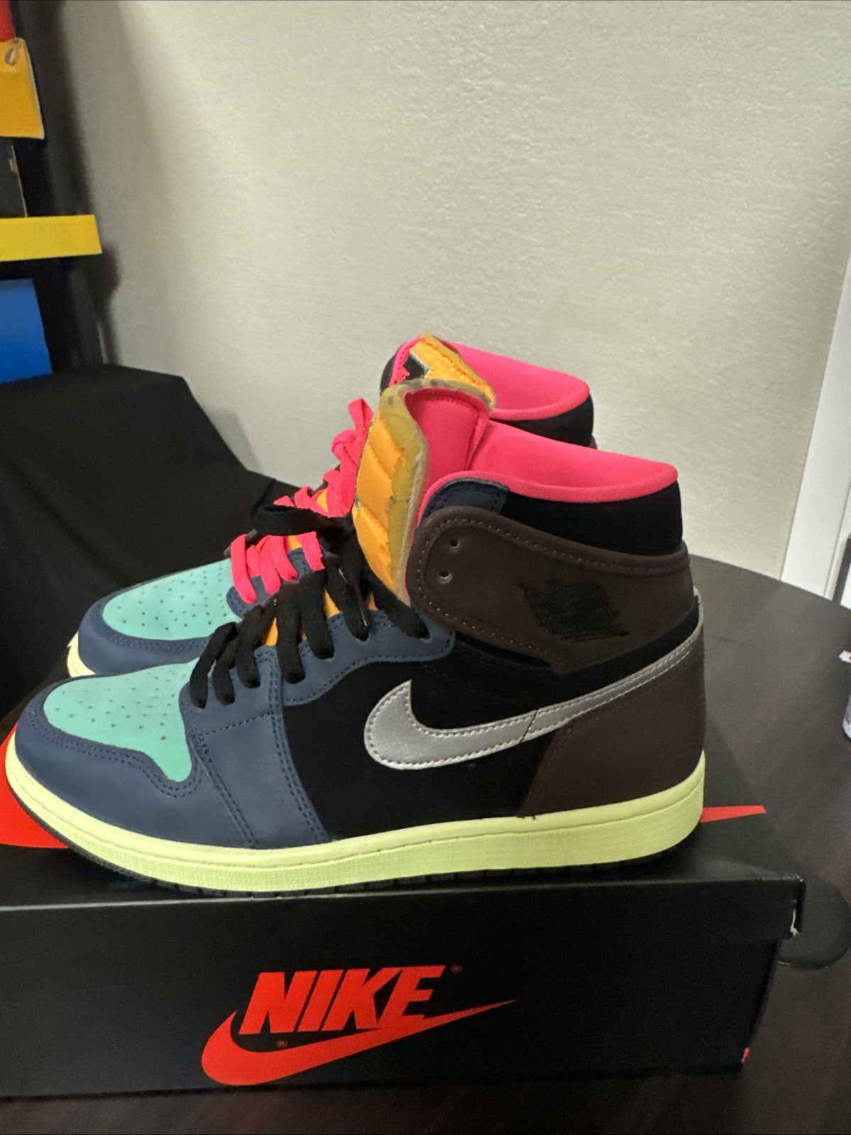 Jordan 1 Retro High Tokyo Bio Hack - Size 10.5 - product image from the listing.
